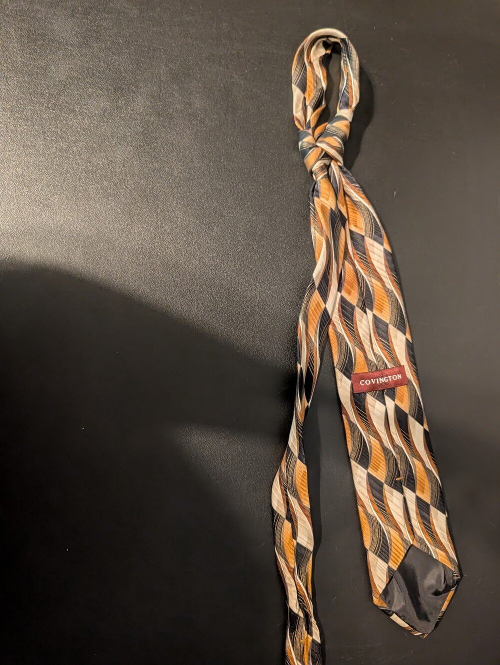 Covington Men's Woven Wave-Pattern Tie in Black, Gold, Cream